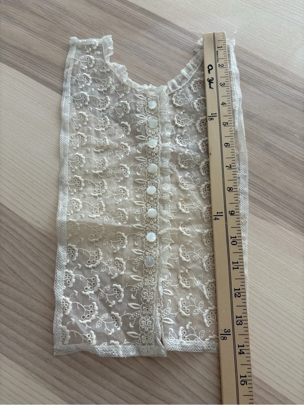 Vintage lace collar sewing fabric piece buttons sewing cottage core trim